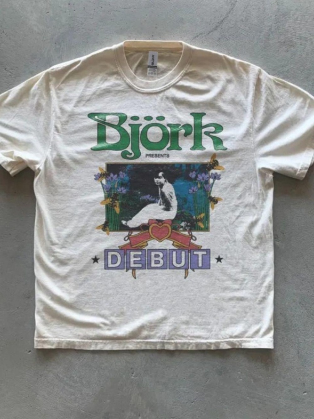 Debut Graphic Tee - White